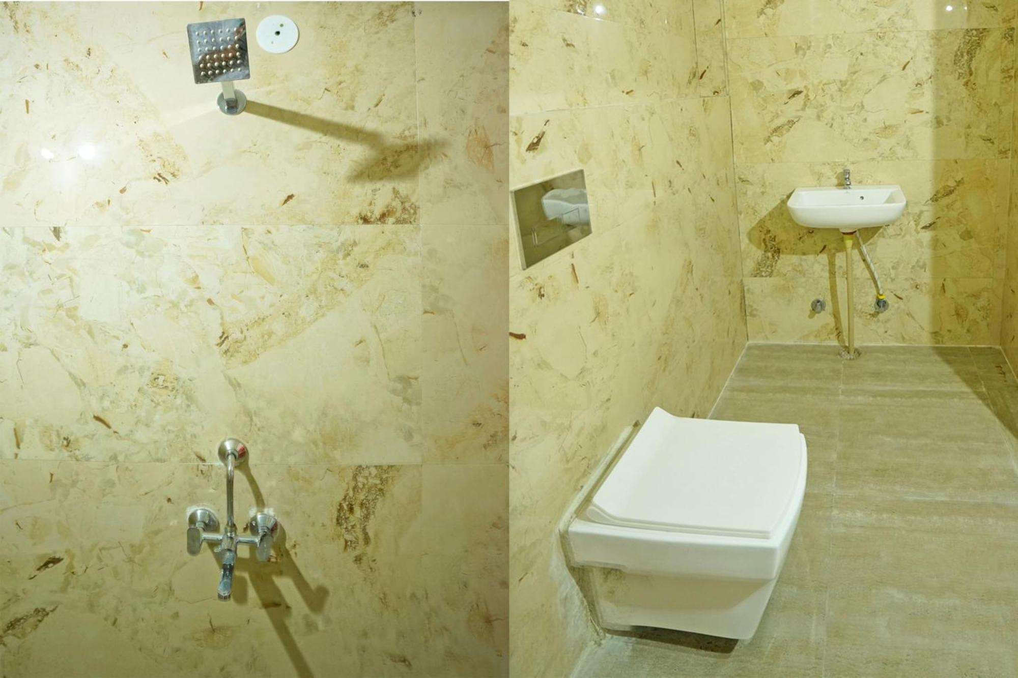 Hotel O Ss Palace Rāipur Екстериор снимка